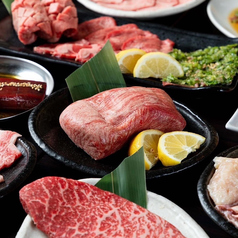 ホルモンのマンモス 新橋駅 汐留駅 焼肉